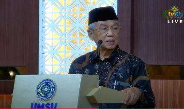 Busyro Muqoddas Berharap Wisudawan UMSU Ambil Peran Dalam Majukan Kehidupan