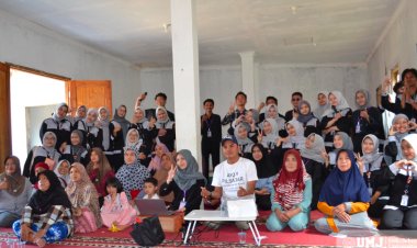 SEMESTA UMJ Edukasi Pengelolaan Lingkungan kepada Masyarakat Gunung Bunder Bogor