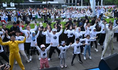 Kenalkan Senam Anak Indonesia Hebat, Kemendikdasmen Gelar Pagi Ceria Car Free Day