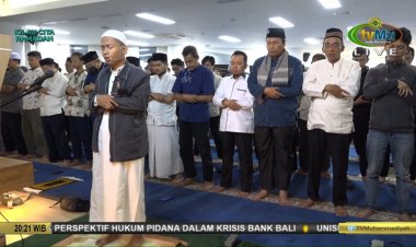 Ratusan Jemaah Tarawih Perdana Ramadan 1446 H di Masjid At-Tanwir