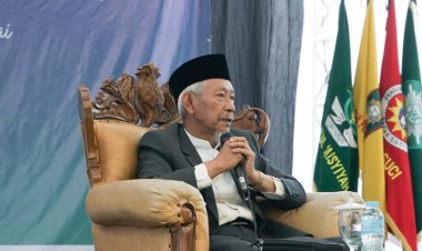 Saad Ibrahim Sampaikan Materi Ukhuwah Islamiyah di Silaturahmi Keluarga Besar Muhammadiyah Cipondoh