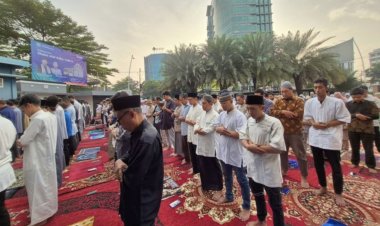 Ratusan Jemaah Salat Iduladha 1446 H di Gedung Pusat Dakwah Muhammadiyah Jakarta