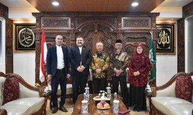 Terima Kunjungan Dubes Iran, Muhammadiyah Ajak Umat Islam Bersatu Lawan Kezaliman