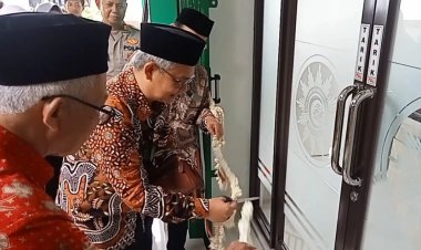 Izzul Muslimin Resmikan Klinik dr. Sjarief PKU Muhammadiyah Cirebon