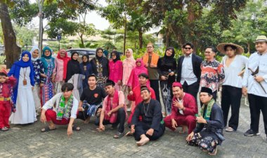 Prodi Pendidikan Sejarah Uhamka Gelar Pertunjukan Lenong Betawi