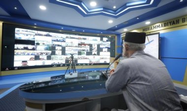Pak Ketum Menyapa, Haedar Nashir Ingatkan Pentingnya Rasa Bangga Diri dari Sekolah Muhammadiyah