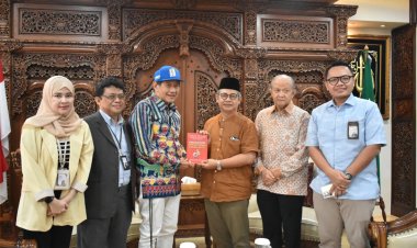 PP Muhammadiyah Terima Kunjungan Hermawan Kartajaya Bahas Islam, Marketing, dan SDG