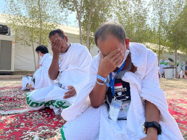Besok Puncak Haji, Jemaah Indonesia Mulai Tiba di Arafah