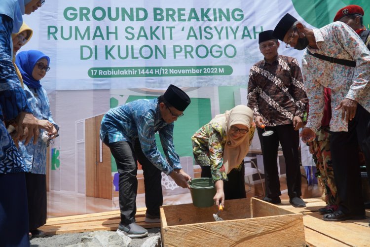 Siti Noordjannah Lakukan 'Ground Breaking' Pembangunan Rumah Sakit di Kulonprogo