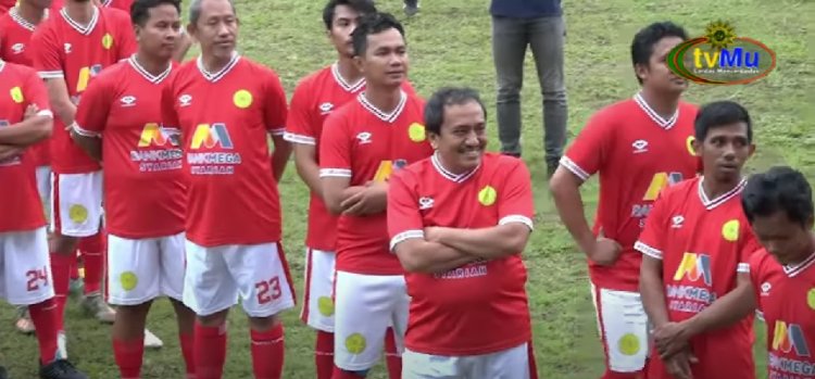 Abdul Mu’ti Buka Turnamen Sepak Bola Piala Rektor UMJ