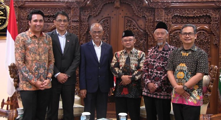 Silaturahim ke Muhammadiyah, Menteri Singapura Berharap Adanya Kerja Sama di Berbagai Bidang