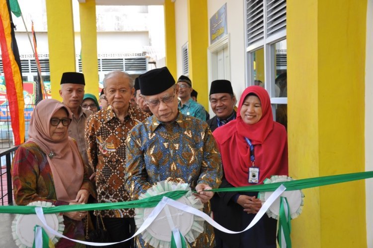 Haedar Nashir Resmikan Gedung Asrama Putra Pondok Pesantren Kauman Muhammadiyah Padang Panjang