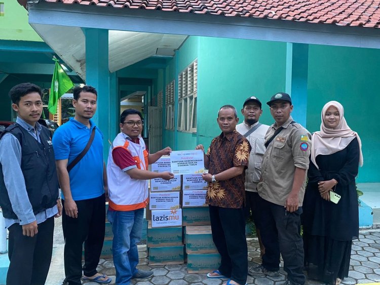 PDM Kabupaten Cirebon Salurkan Bantuan bagi Korban Banjir di Cirebon Timur