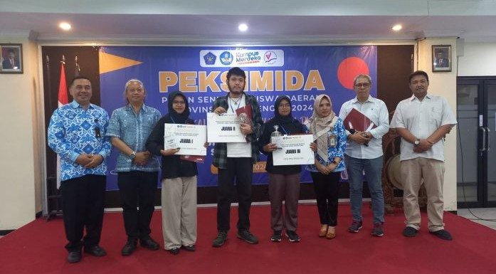 Mahasiswa UMP Raih Juara Penulisan Puisi PEKSIMIDA 2024