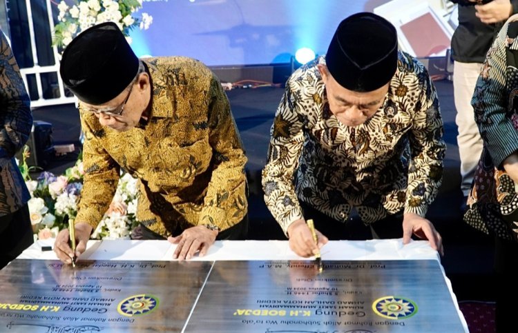 Kunjungi Jawa Timur, Haedar Nashir Resmikan Sejumlah Gedung Amal Usaha Muhammadiyah