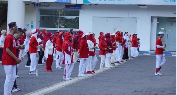 Dosen dan Karyawan Unismuh Makassar Adakan Sejumlah Lomba dalam Peringati HUT RI ke-79