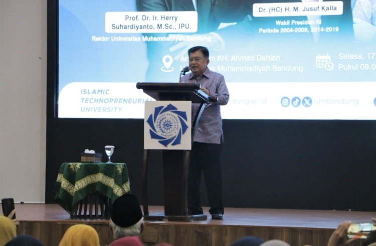 Dadang Kahmad dan Jusuf Kalla Berikan Kuliah Inspiratif di UM Bandung