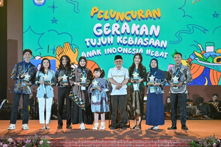 Tanamkan Kebiasaan Positif, Kemendikdasmen Luncurkan Gerakan 7 Kebiasaan Anak Indonesia Hebat