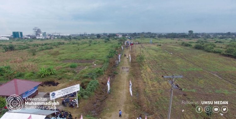 Panitia Muktamar ke-49 Tanam Ratusan Pohon Durian di Sekitar Area Kampus Baru UMSU