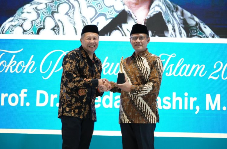 Haedar Nashir Dapat Penghargaan Tokoh Perbukuan Islam dari IKAPI DKI Jakarta