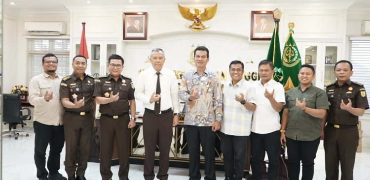 Pererat Hubungan serta Jajaki Kerja Sama, UMSU Audiensi dengan Kejaksaan Tinggi Sumatera Utara